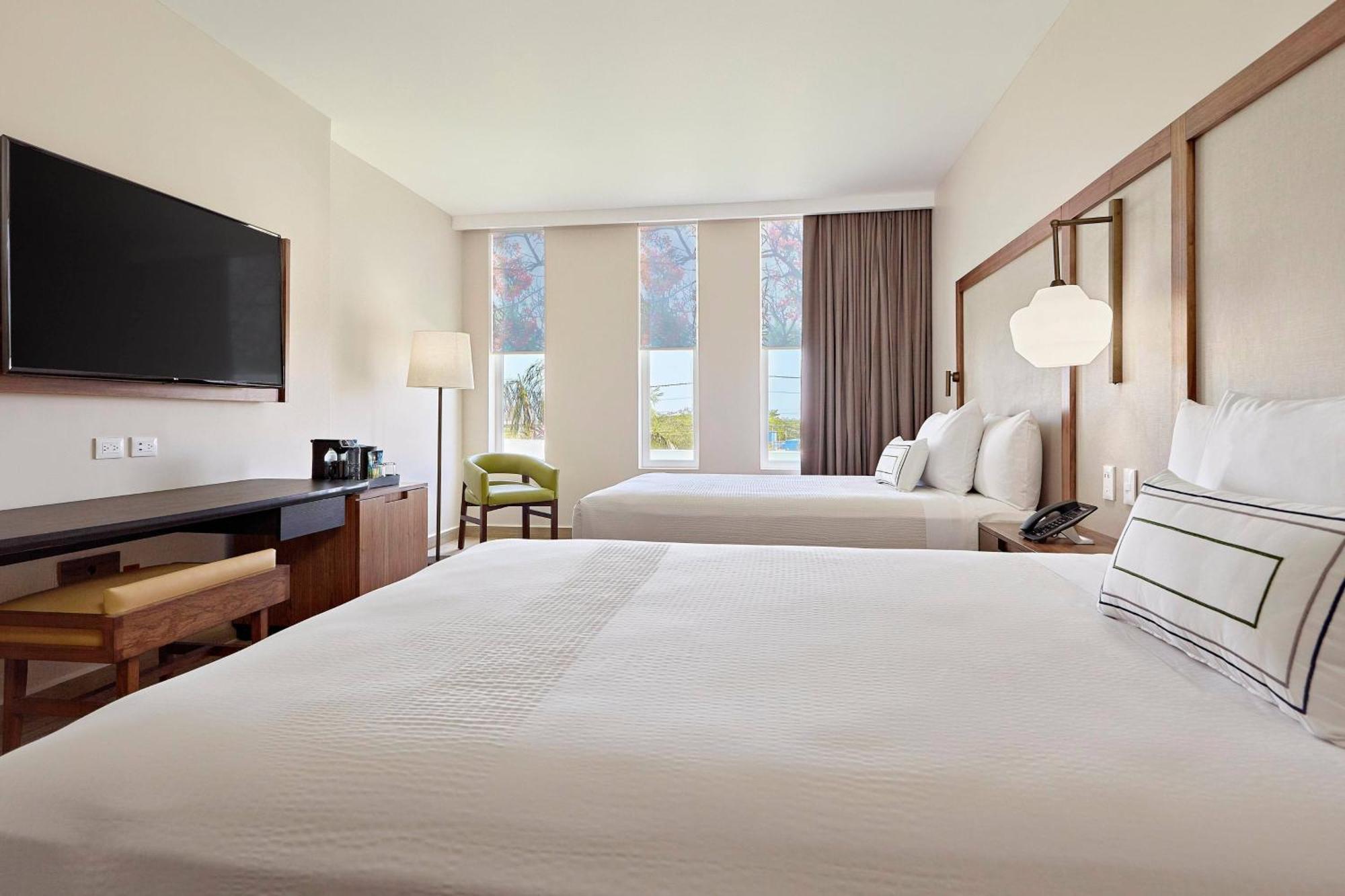 Fairfield Inn & Suites By Marriott Cancun Airport Alfredo V. Bonfil Екстериор снимка