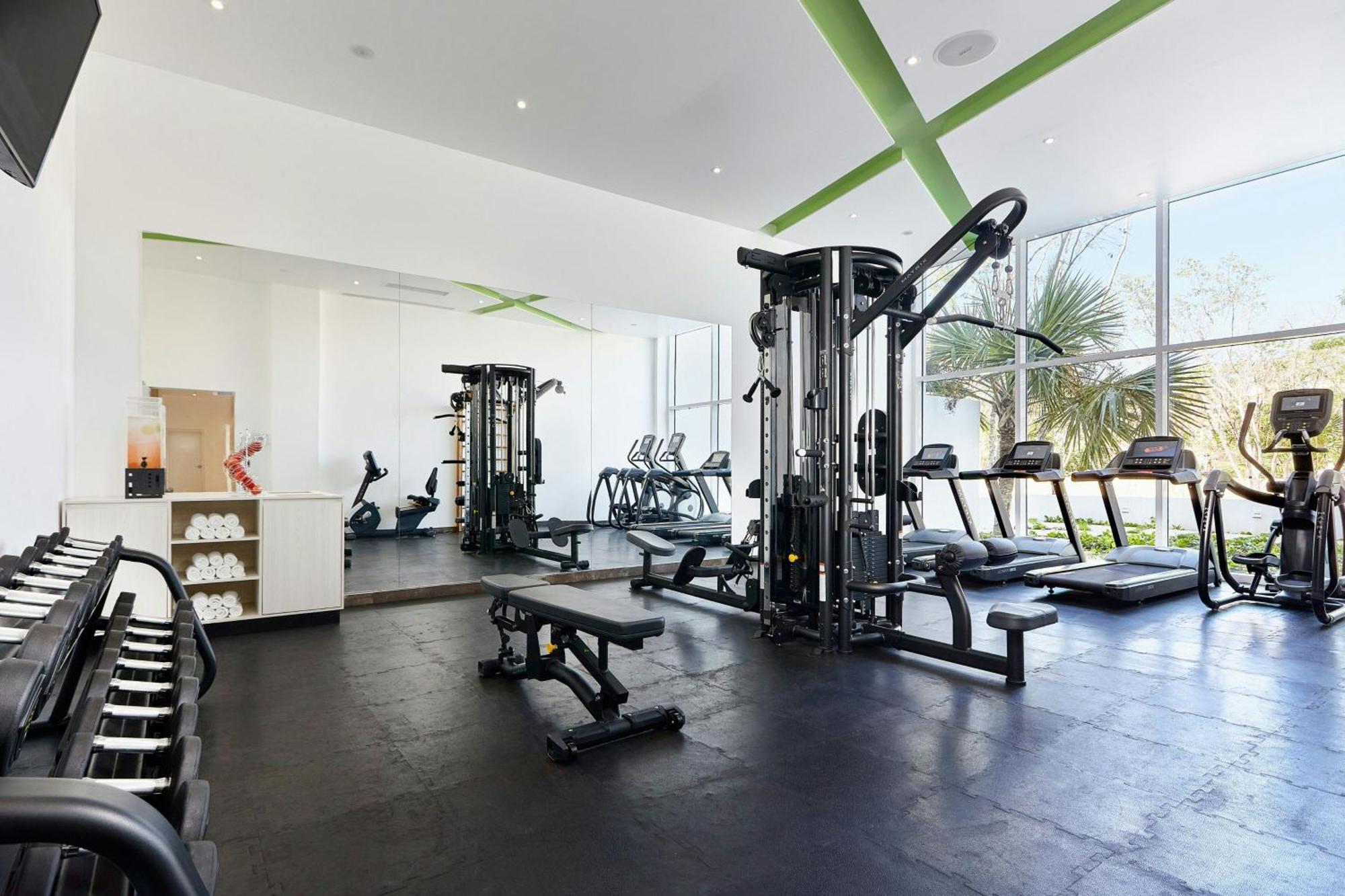 Fairfield Inn & Suites By Marriott Cancun Airport Alfredo V. Bonfil Екстериор снимка